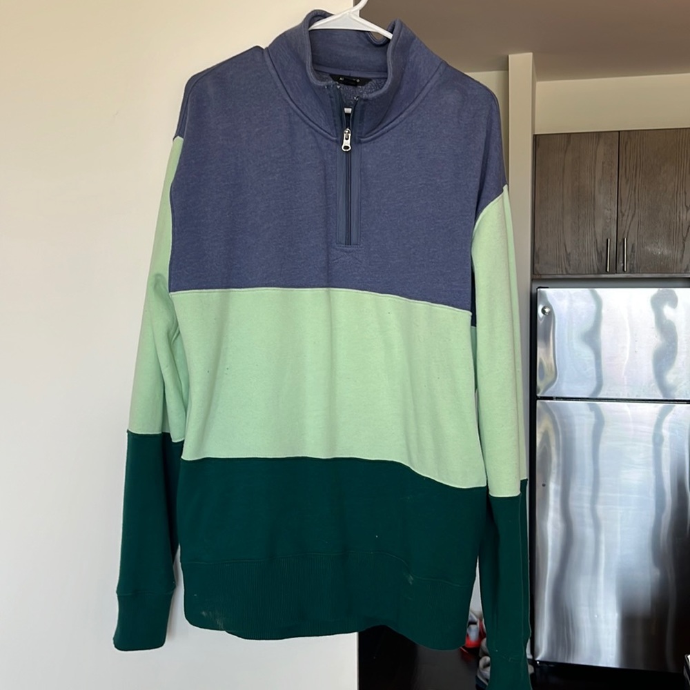 American Eagle Sweatshirt
